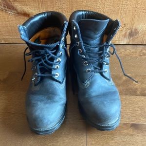 *SOLD* Timberland blue classic boots size 42 Europe